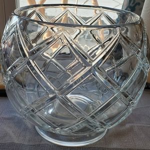 Vintage Colony No. 359 Claridge Punch Bowl